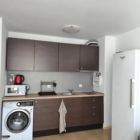 Botanique - Spacious 1br, Terrace, Free Parking Bansko