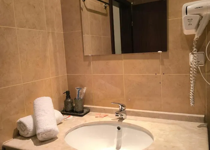 Botanique - Cozy With Free Bottle Of Wine 公寓 *